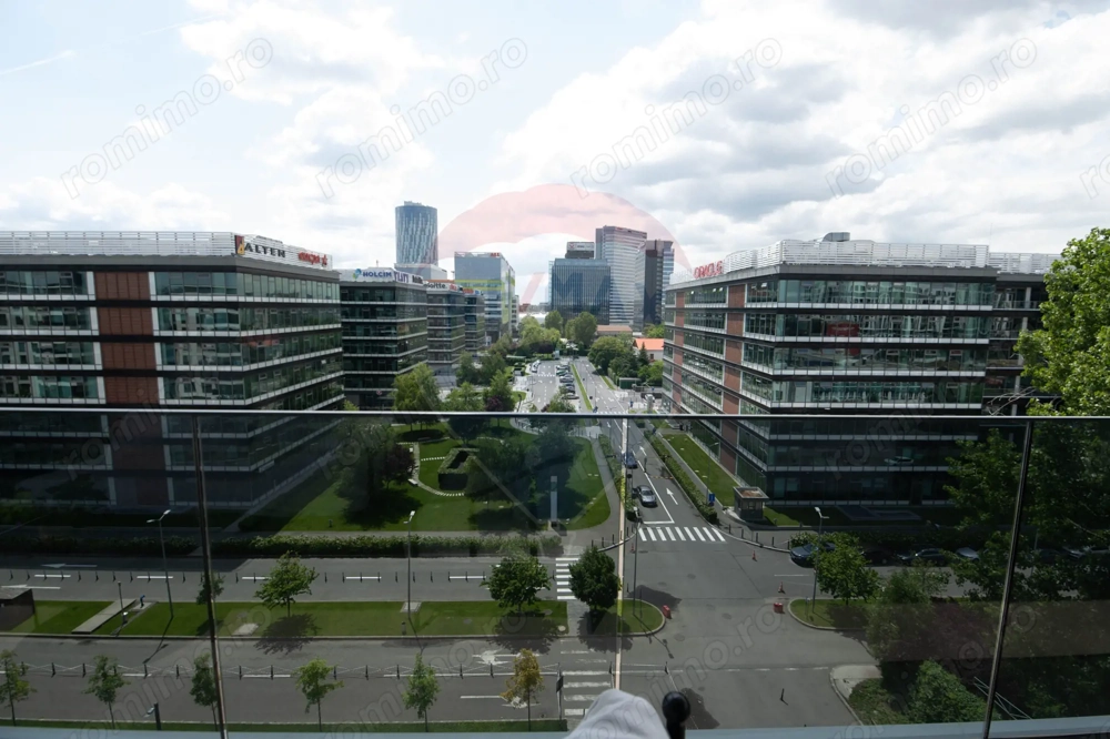 Penthouse cu 5 camere de vânzare Nusco City