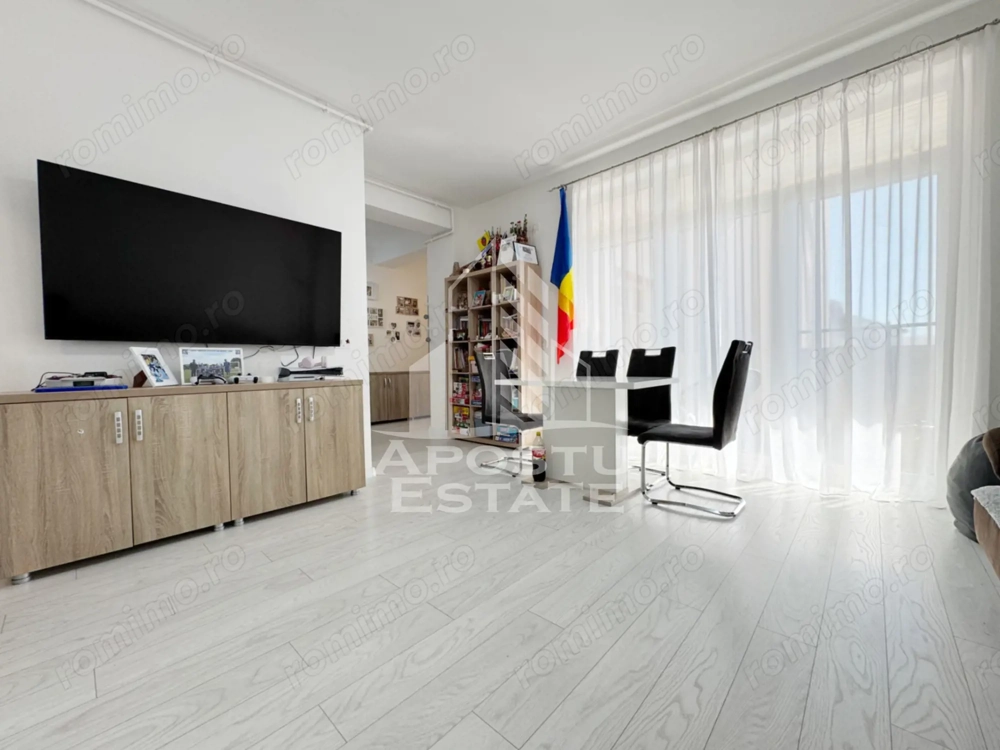 Apartament 3 camere de vanzare, 68mp utili + 2 balcoane -Calea Urseni