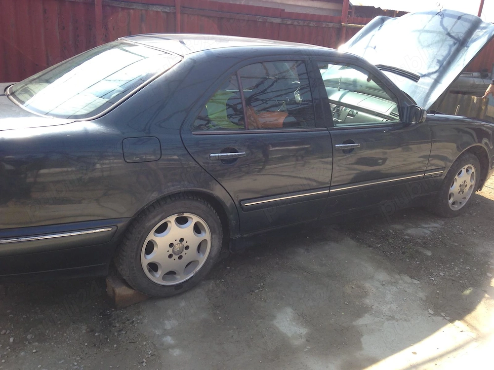Vinzare piese Mercedes Benz clasa E