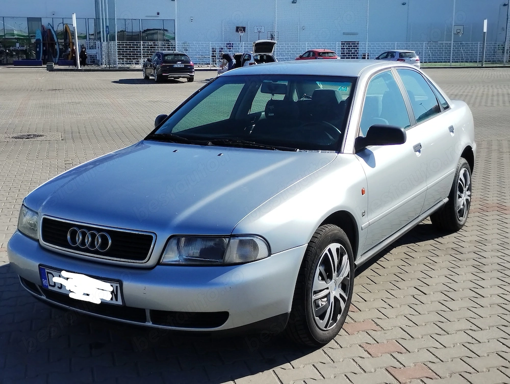 Audi A4 B5 1, 6 Benzina In Stare Buna 