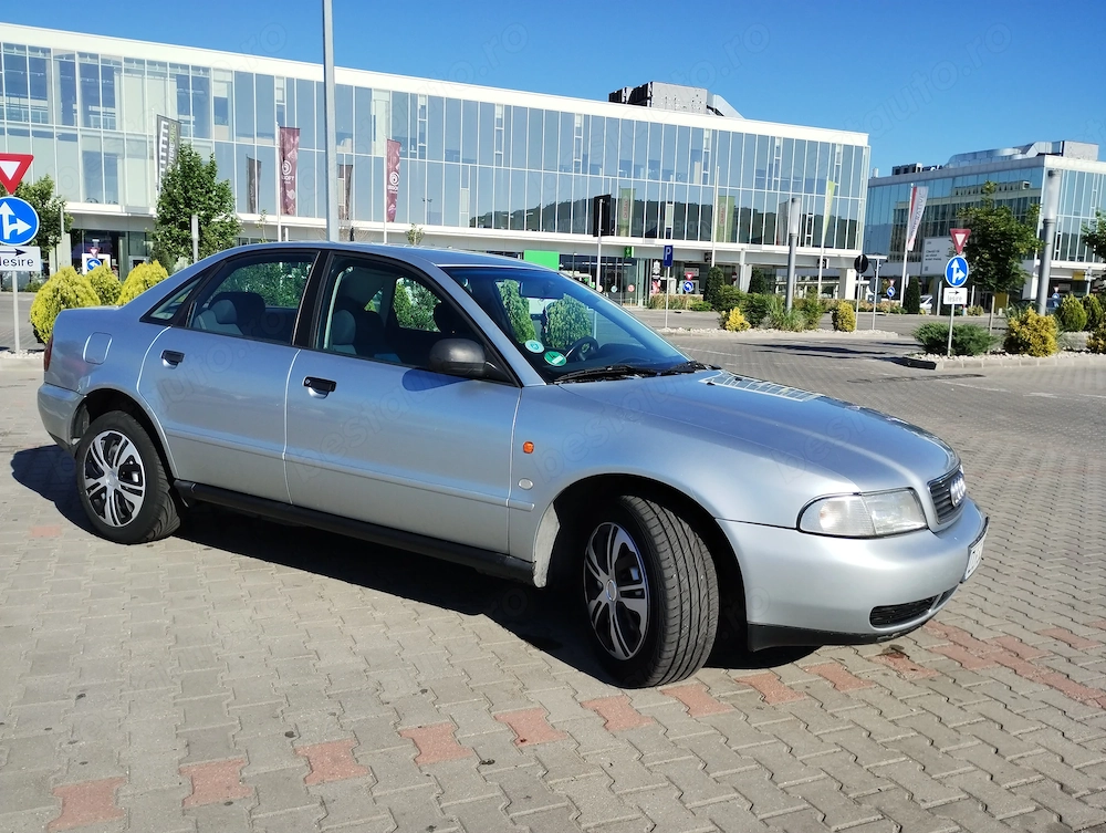 Audi A4 B5 1.6 benzină 