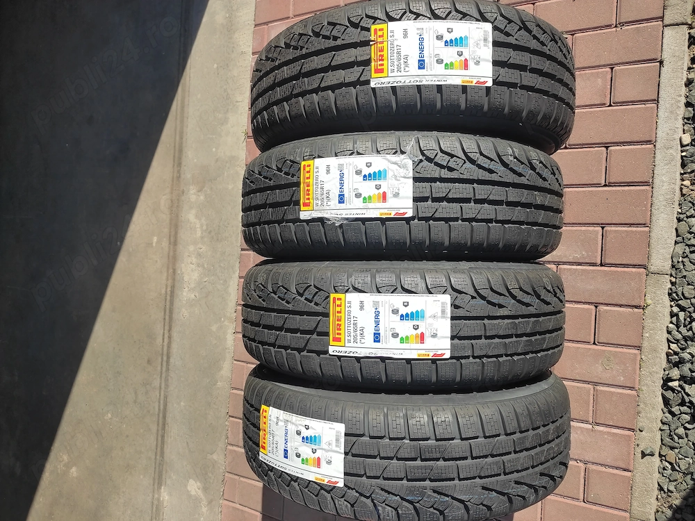 2 anvelope noi 205/65/17 Pirelli M+S 