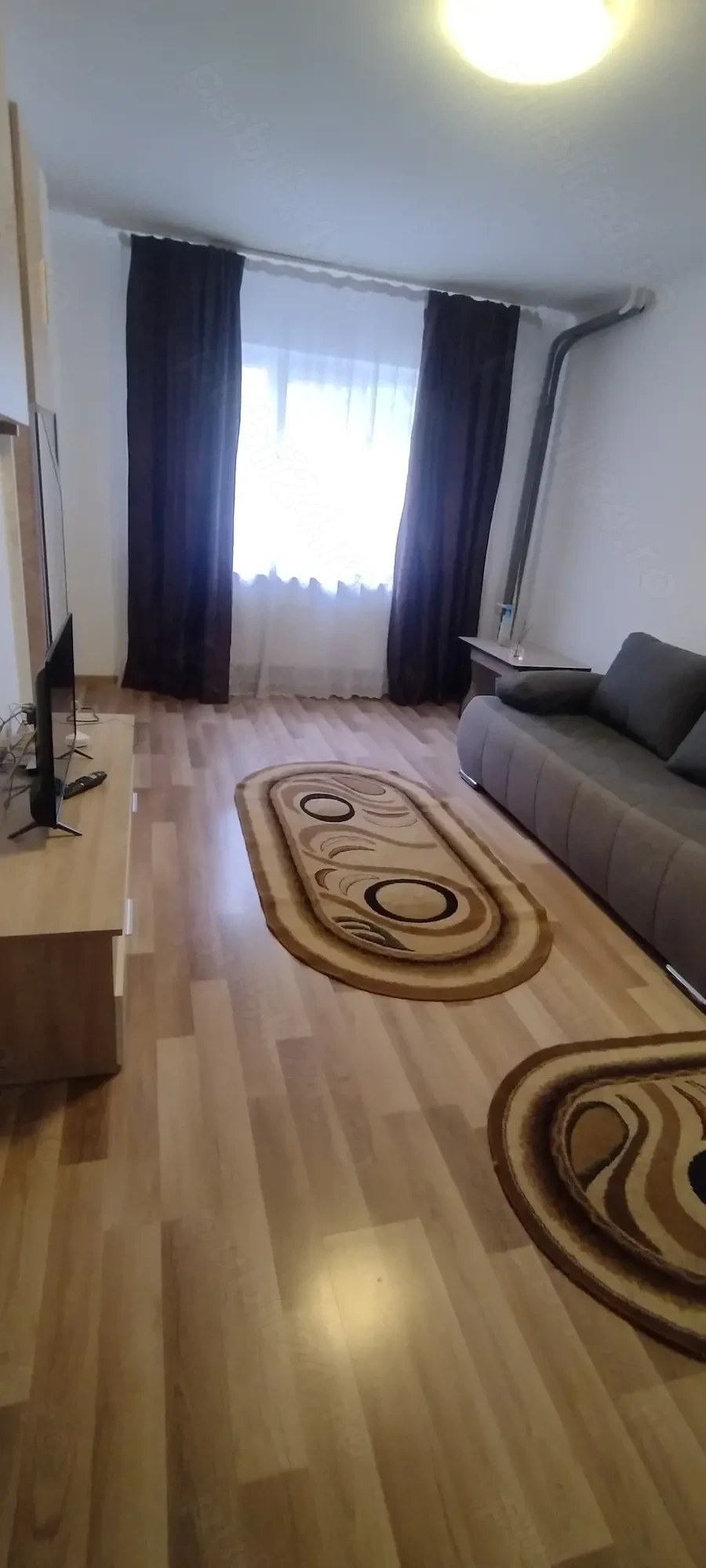 Garsoniera de închiriat 