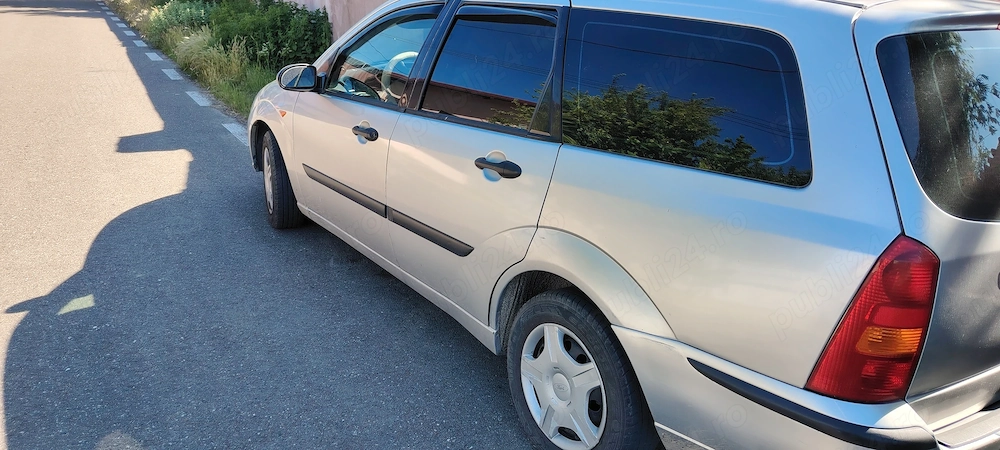 Vând Ford focus mk 1 2003