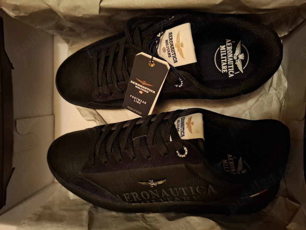 Vand sneakers noi!