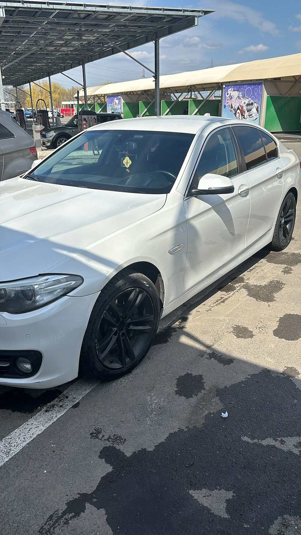 Vând seria 5 xDrive 2014