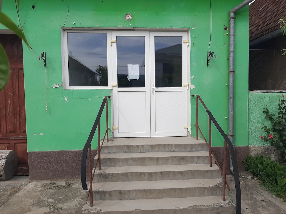 Inchiriez spațiu comercial în Gurahont 