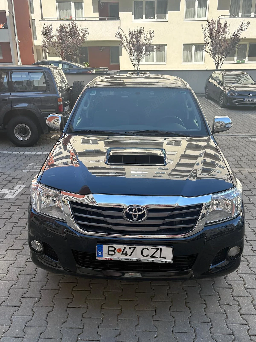 Vând Toyota Hilux 2011