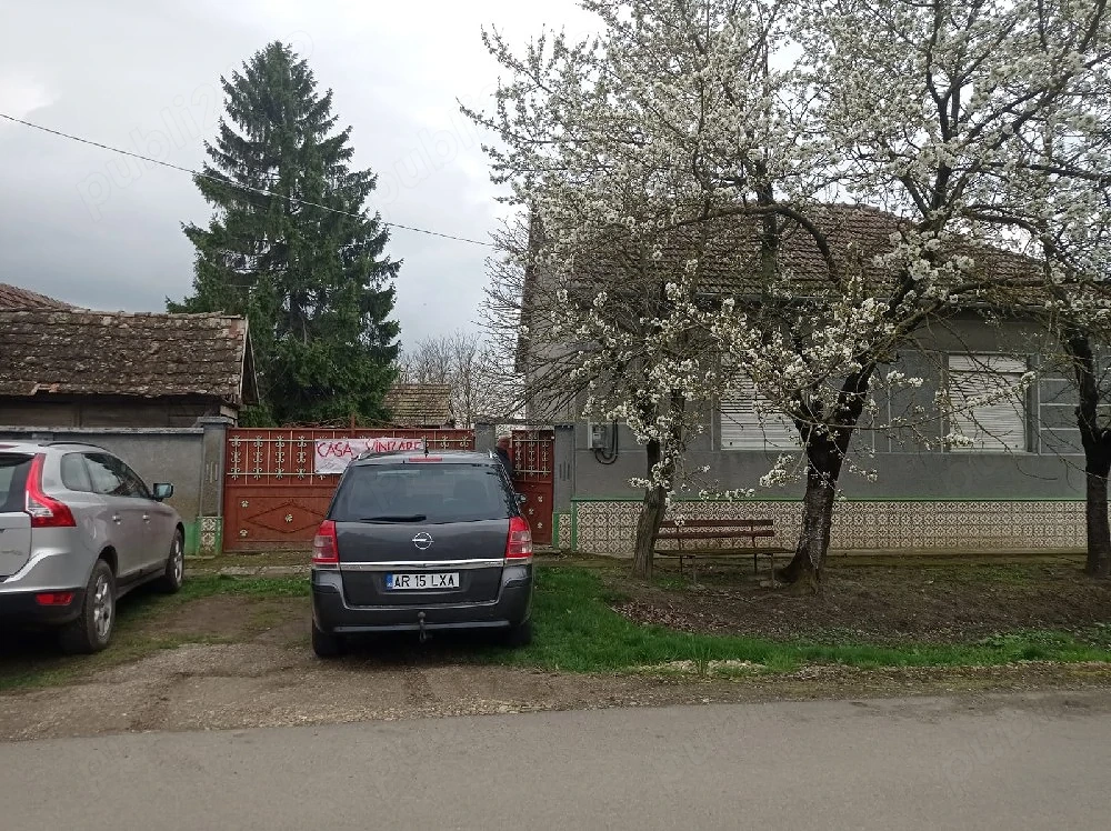 casa de vinzare