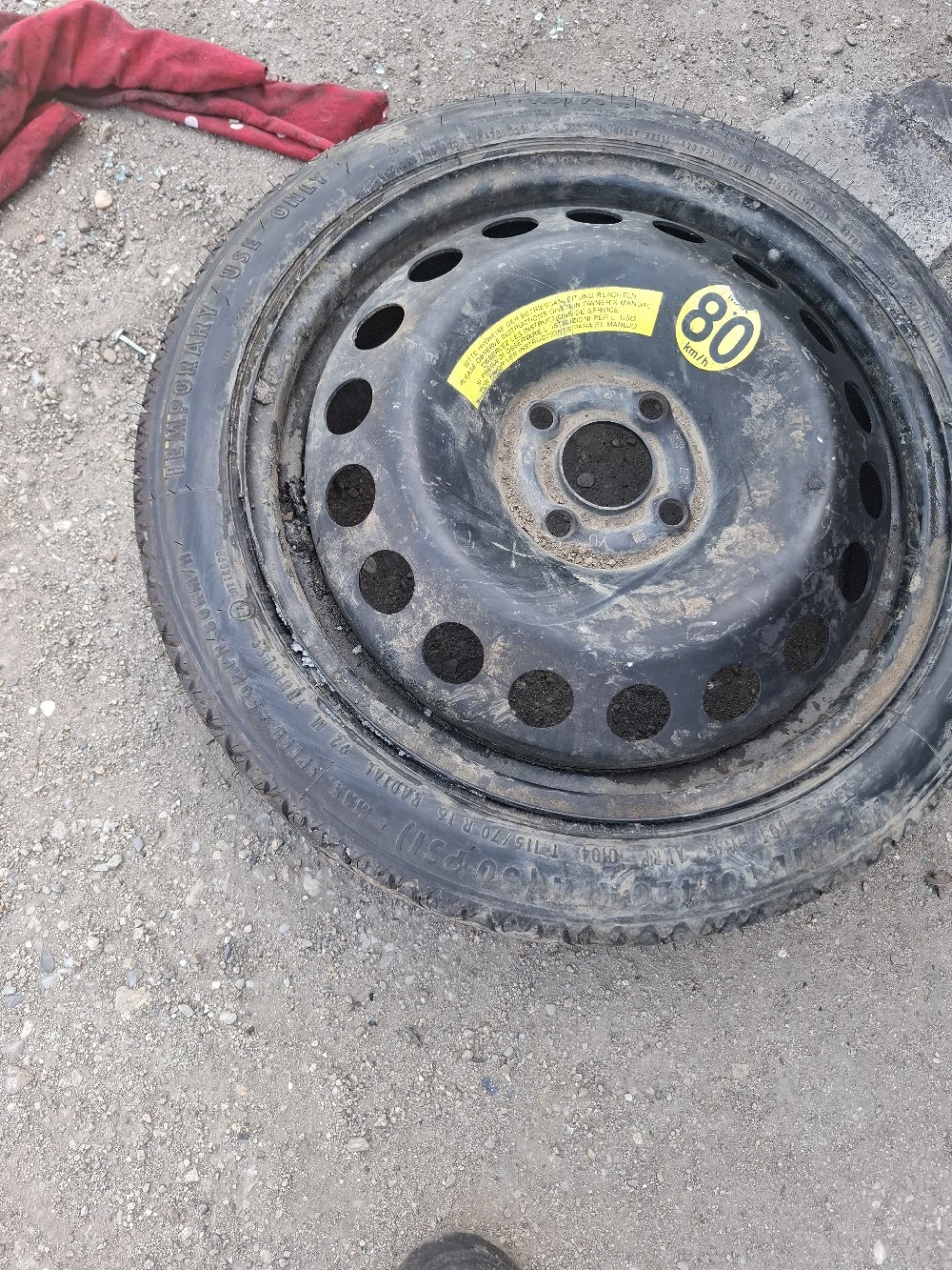 vand rezerva slim ingusta R 16 opel are anvelopa 110 70 16 continental  