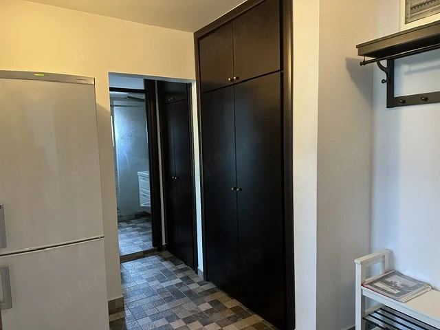 Anunț închiriere apartament 2 camere Bucurestii Noi, garaj