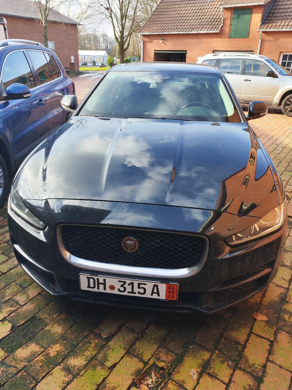 Jaguar xe 2016