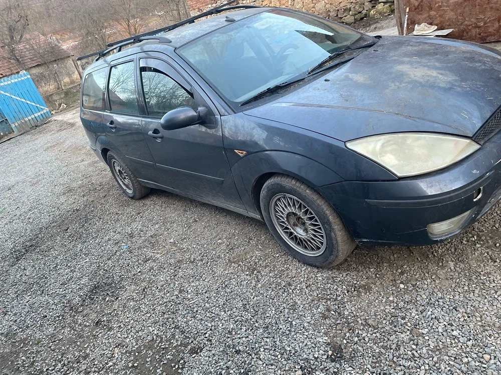vand sau schimb cu drujba ford focus 1.8 pentru camp 