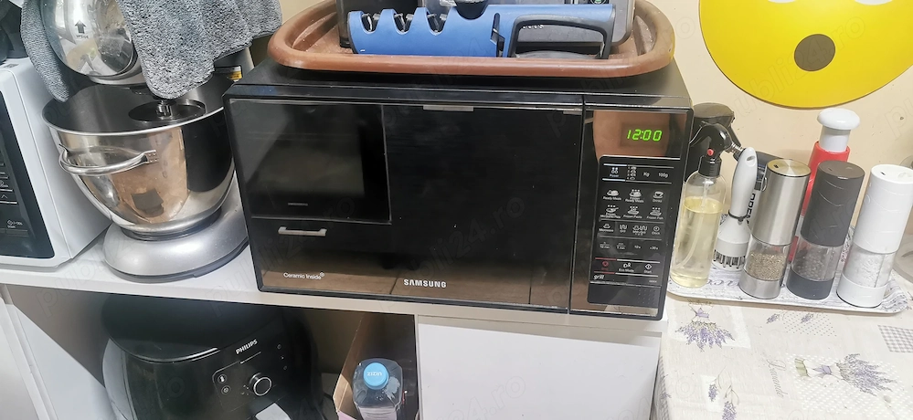 Cuptor microunde Samsung Ge83x