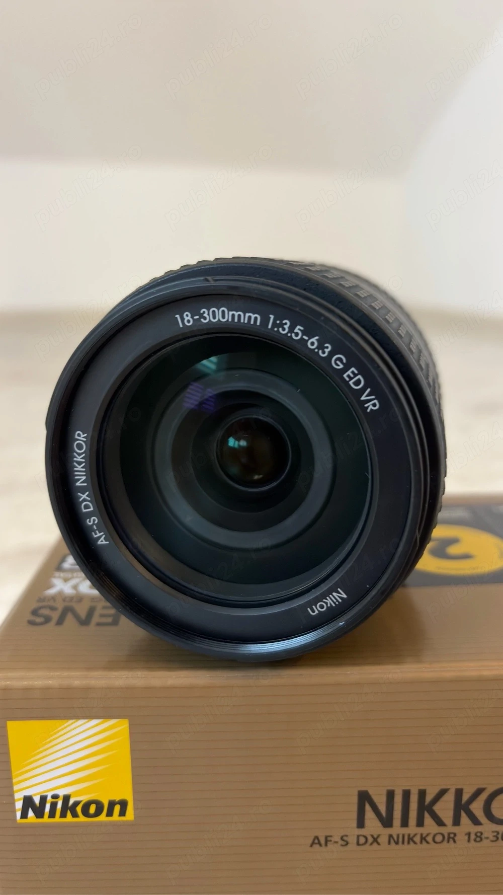 Obiectiv Nikon 18-300mm f 3.5-6.3G ED VR AF-S DX