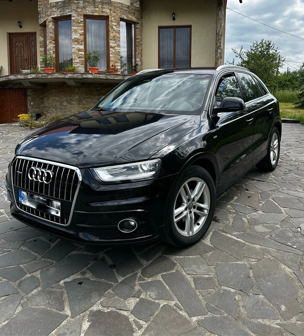 Audi Q3 S-tronic quattro 