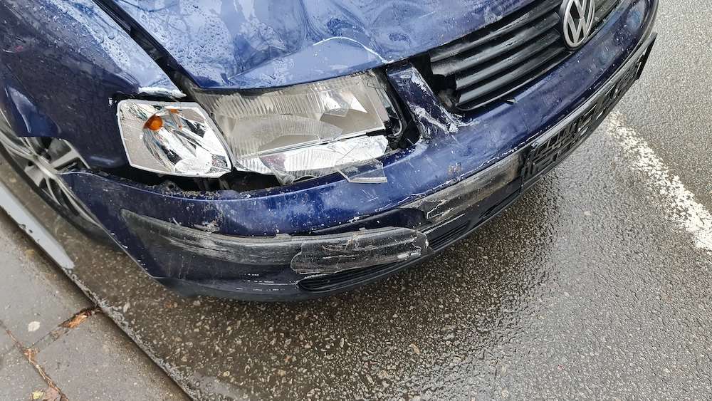 Dezmembrez passat b5