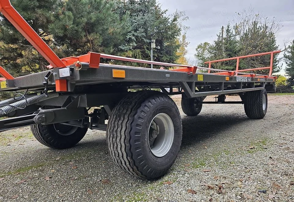 Platformă Baloți URSUS T-665 | Nouă, Livrare Azi, Garanție fabrică