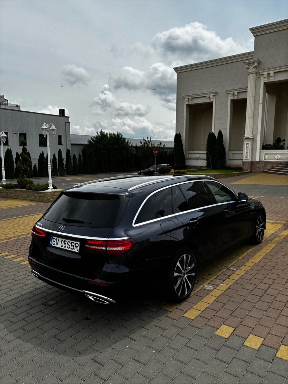 Mercedes-Benz E 300de Plug-in Hybrid, an 2020