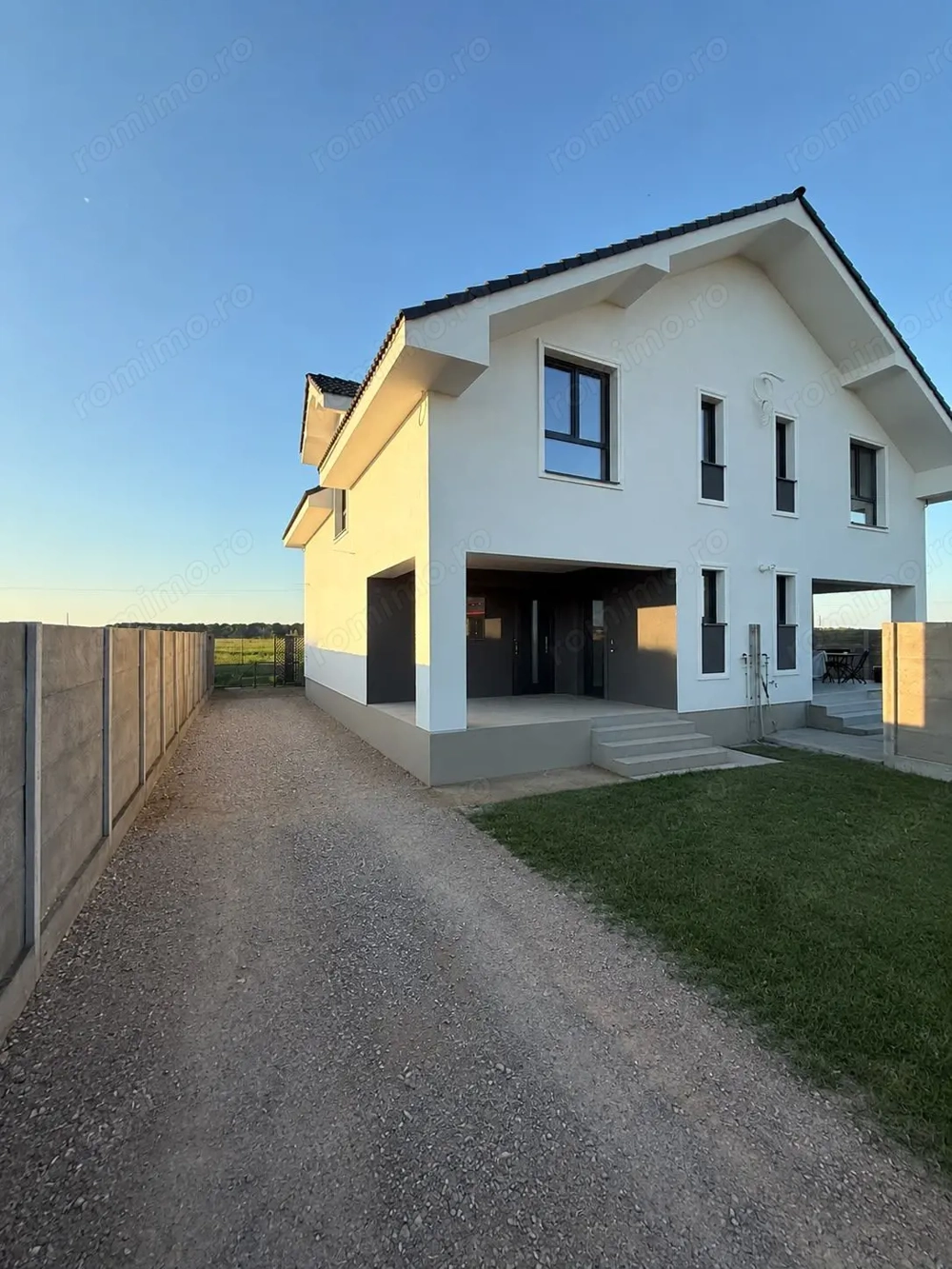 COMISION 0 | Duplex modern cu 4 camere de vânzare | Sacalaz
