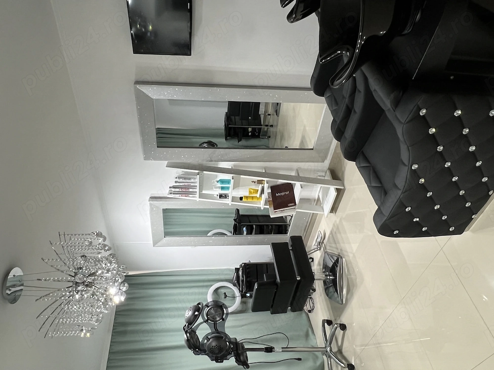 Caut hair-stilist   coafeză! zona Decebal