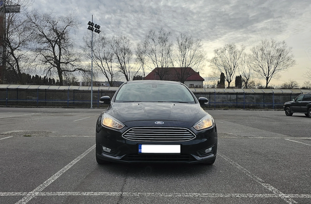 Vând Ford Focus cutie automata (2015), motor 1.5 TDCi, 120 CP, Euro 6