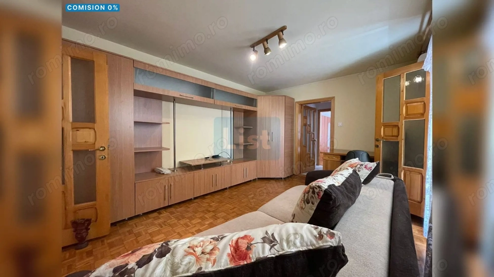  Apartament de vânzare – 3 camere, etaj 1, Micro III 