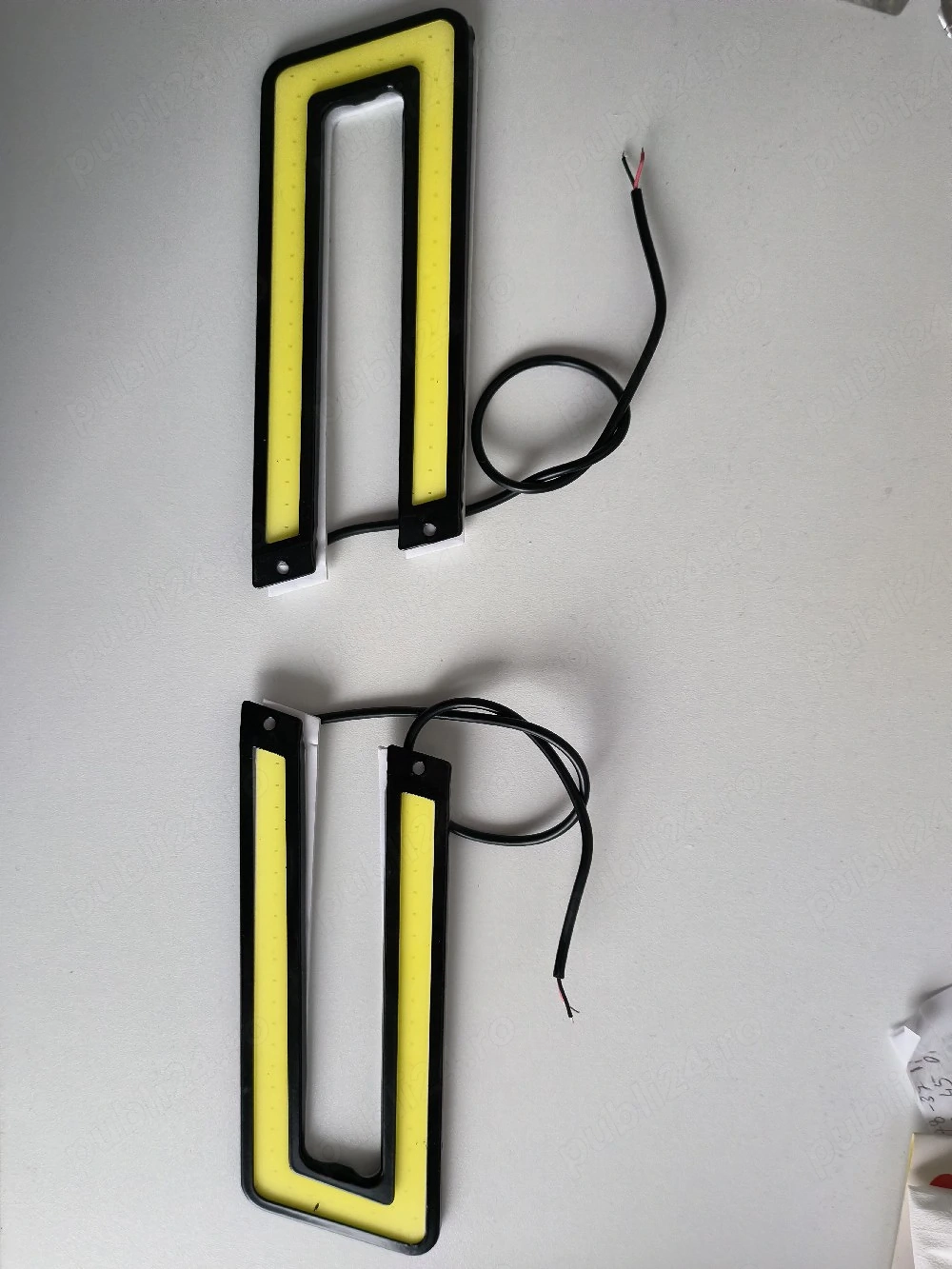 Lumini DRL auto