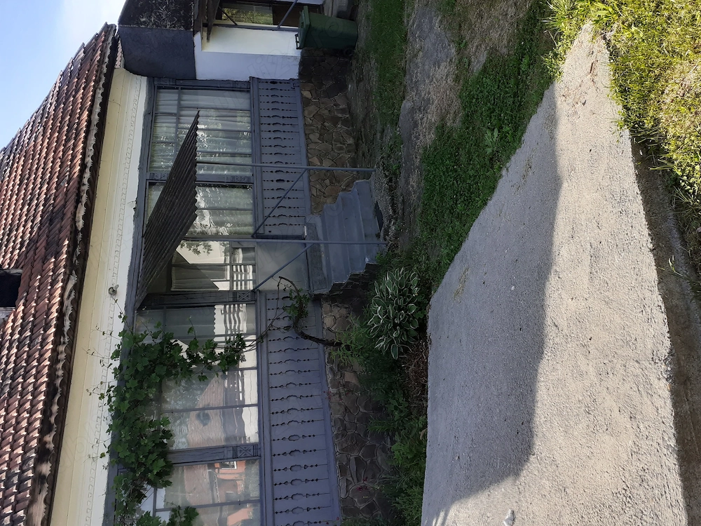 Casa+teren de vanzare