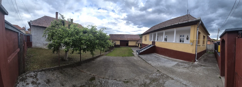 Casa de vanzare - Bucerdea Vinoasa