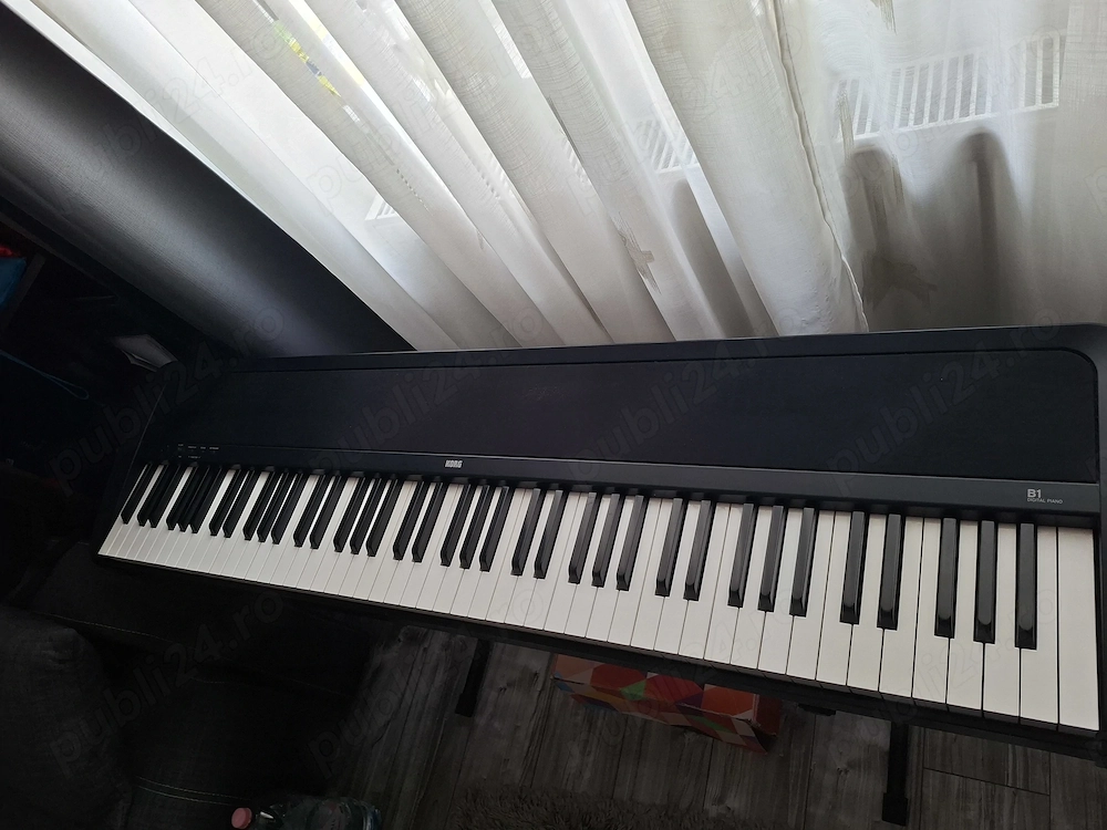 Pian Electric Korg B1
