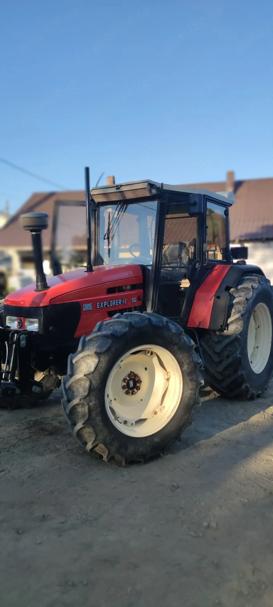 Tractor same explorer2 