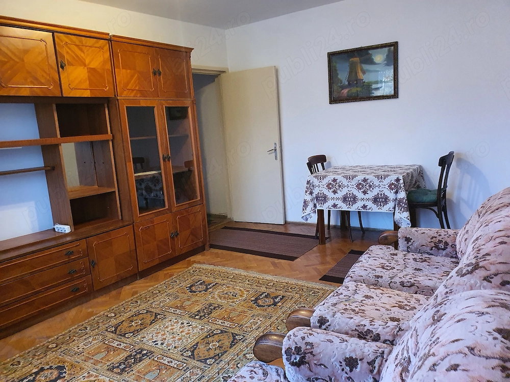  Inchiriez apartament cu 2 camere in zona C. Sagului