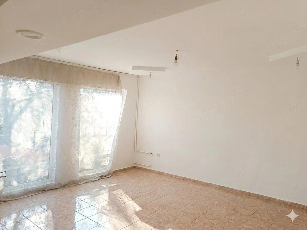 Casa Maracineni 4 camere pret de apartament, teren 1040mp,toate utilitățile, la 2km de Buzau