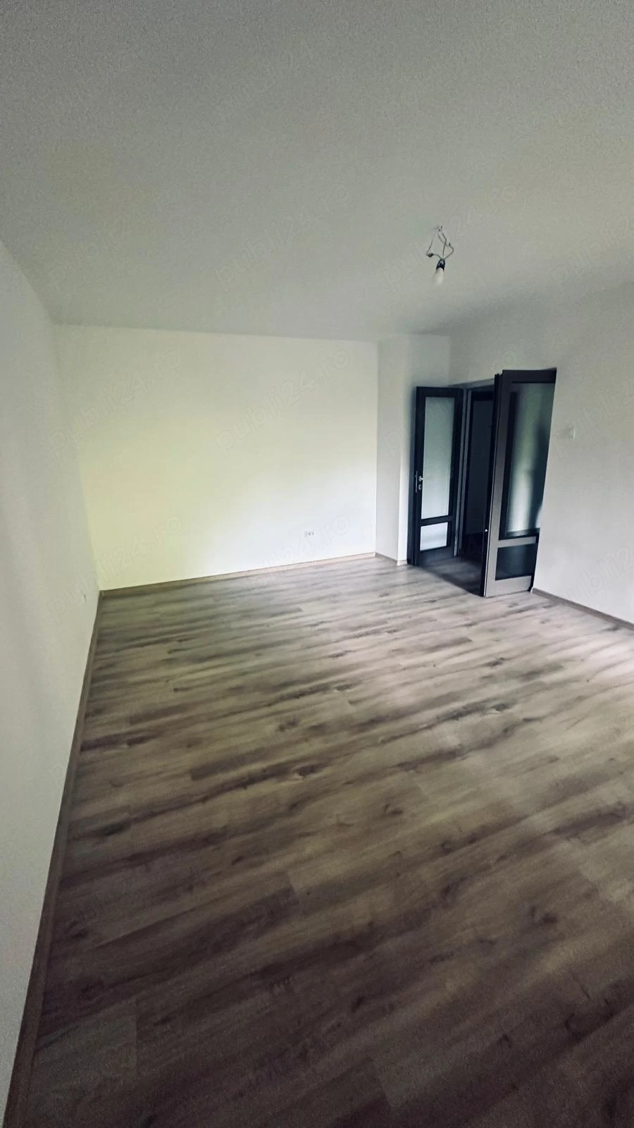 Central - Sos. Arcu, vav de Carrefour, apartament 2 camere recent amenajate.