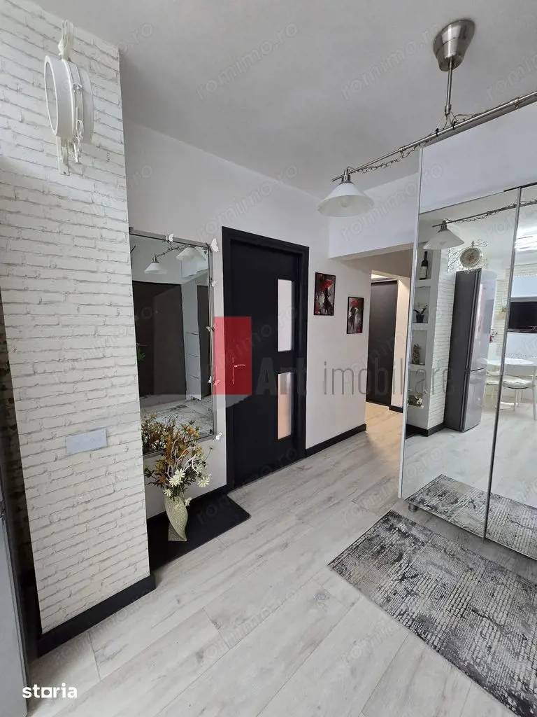 Vindem apartament cu 3 camere, Crângasi