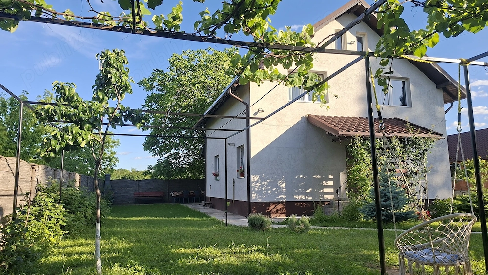 Casa în Piatra Neamț 