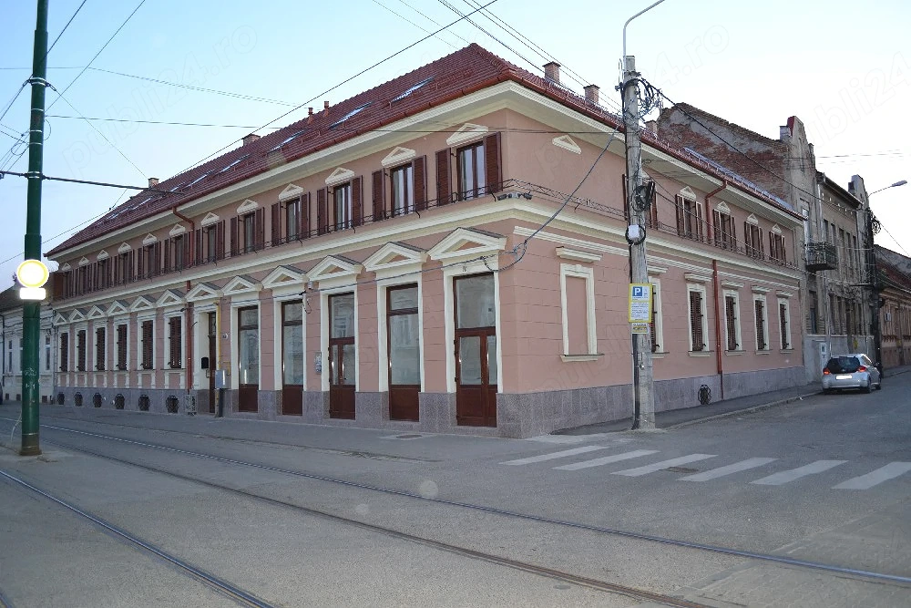 Închiriem birou în centrul Timisoarei  67mp-550  situat in zona CENTRALA a Timisoarei