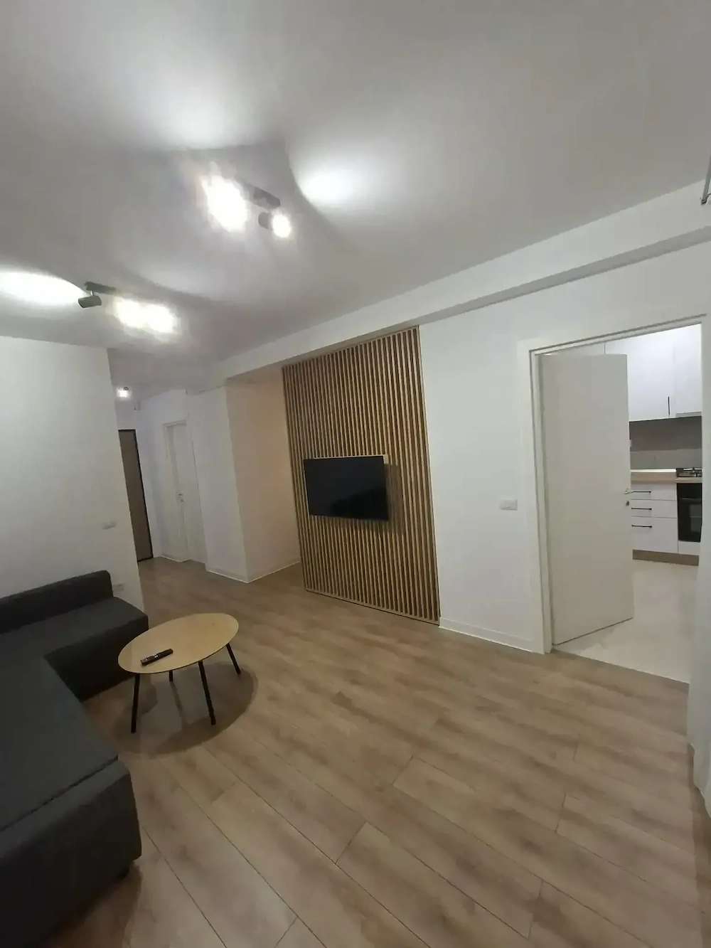 Studio spatios de inchiriat - UNO Brasov