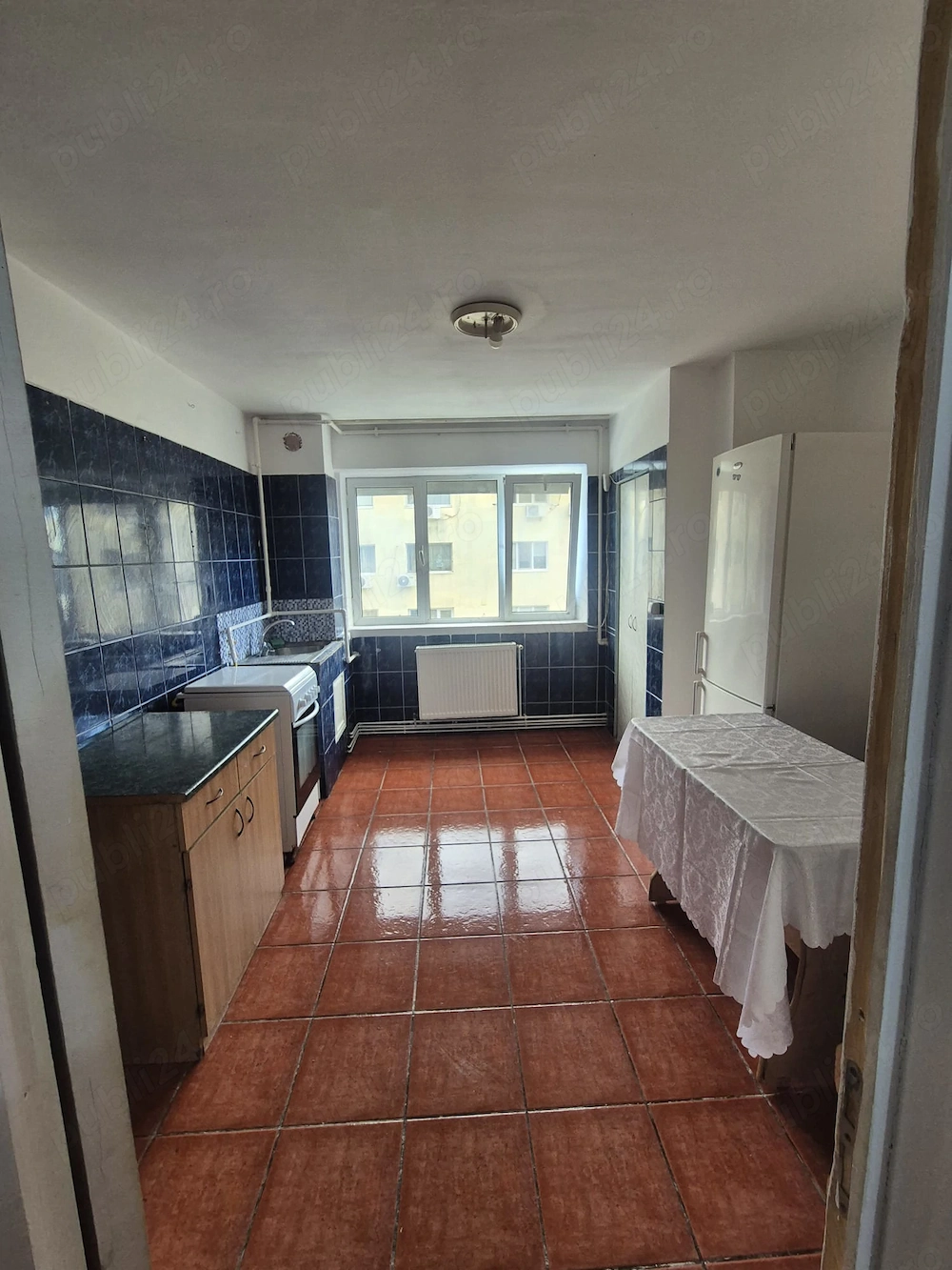 Apartament 2 camere decomandat, 60 mp utili, etaj 3 4, centrală proprie, Mihai Bravu Teleajen