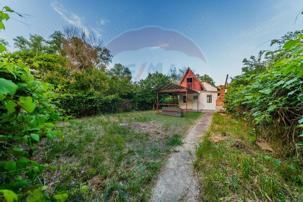 Cabana cu 2 camere de vânzare în zona 3 Insule