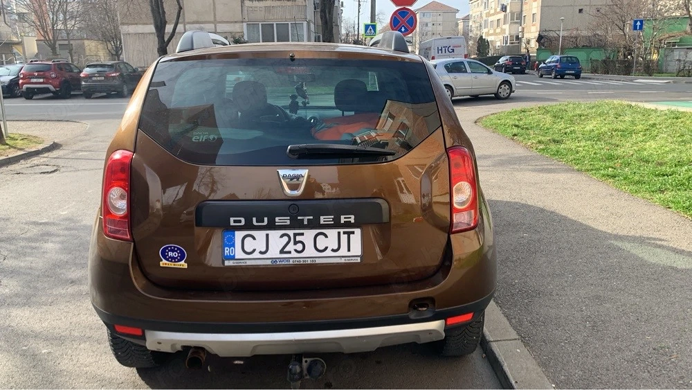 persona fizica vand dacia duster 2012 