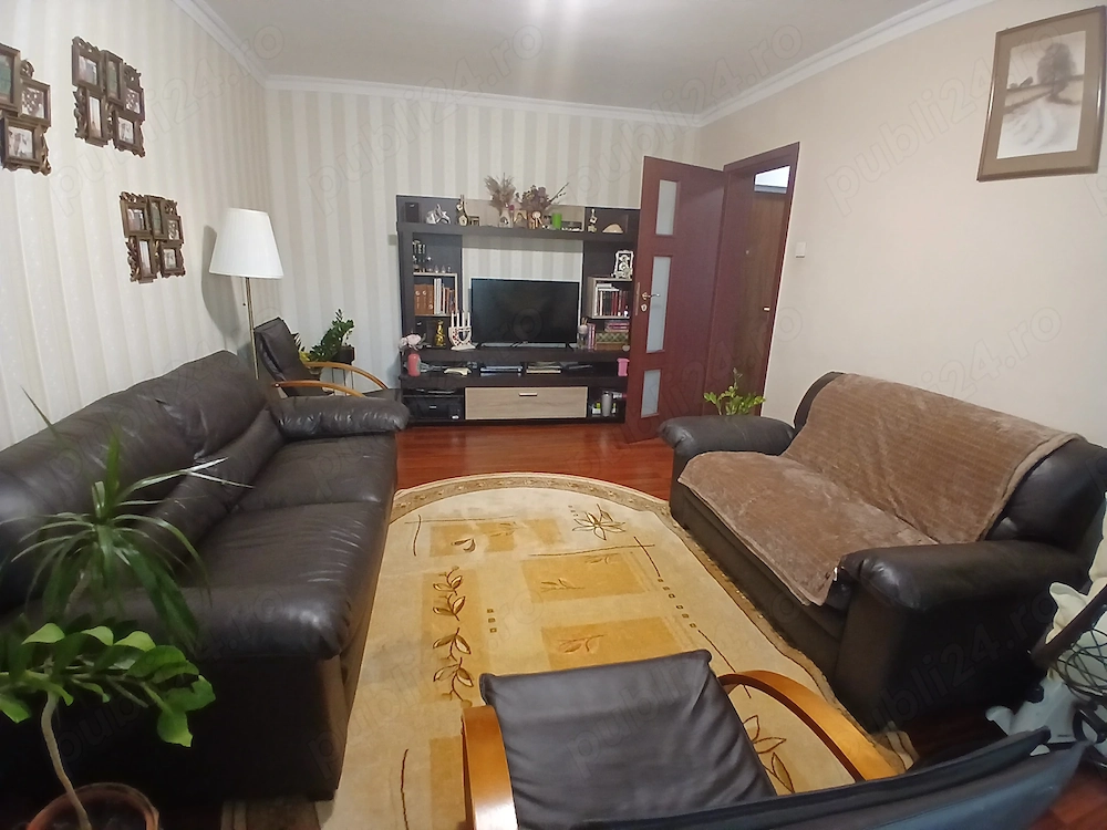 Proprietar Apartament 4 Camere Decomandat Berceni   Mobilat Premium