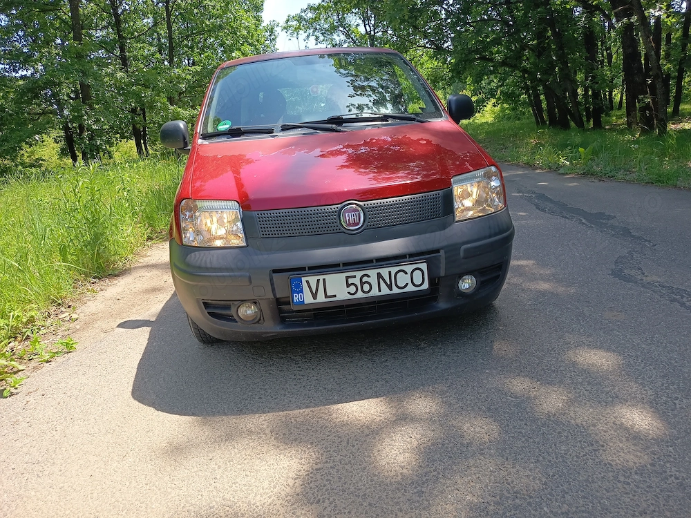 Vând Fiat panda.an 2010