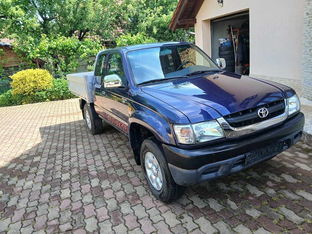 Toyota hilux 100000km 