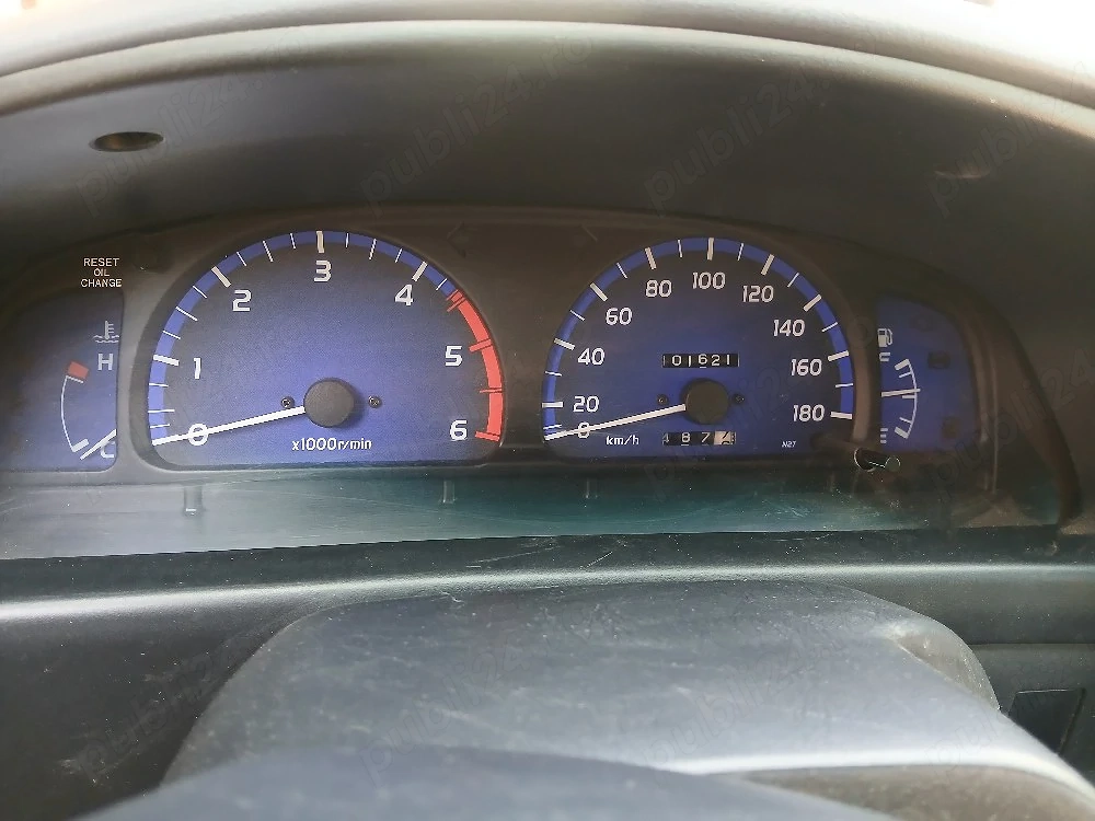 Toyota hilux  100000km