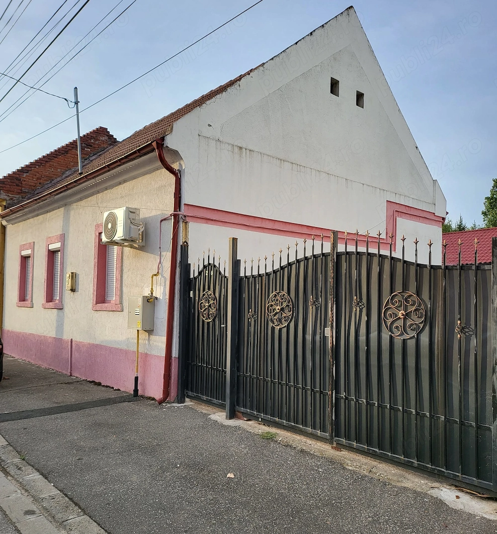 PROPRIETAR vand casa zona Bogdanestilor.