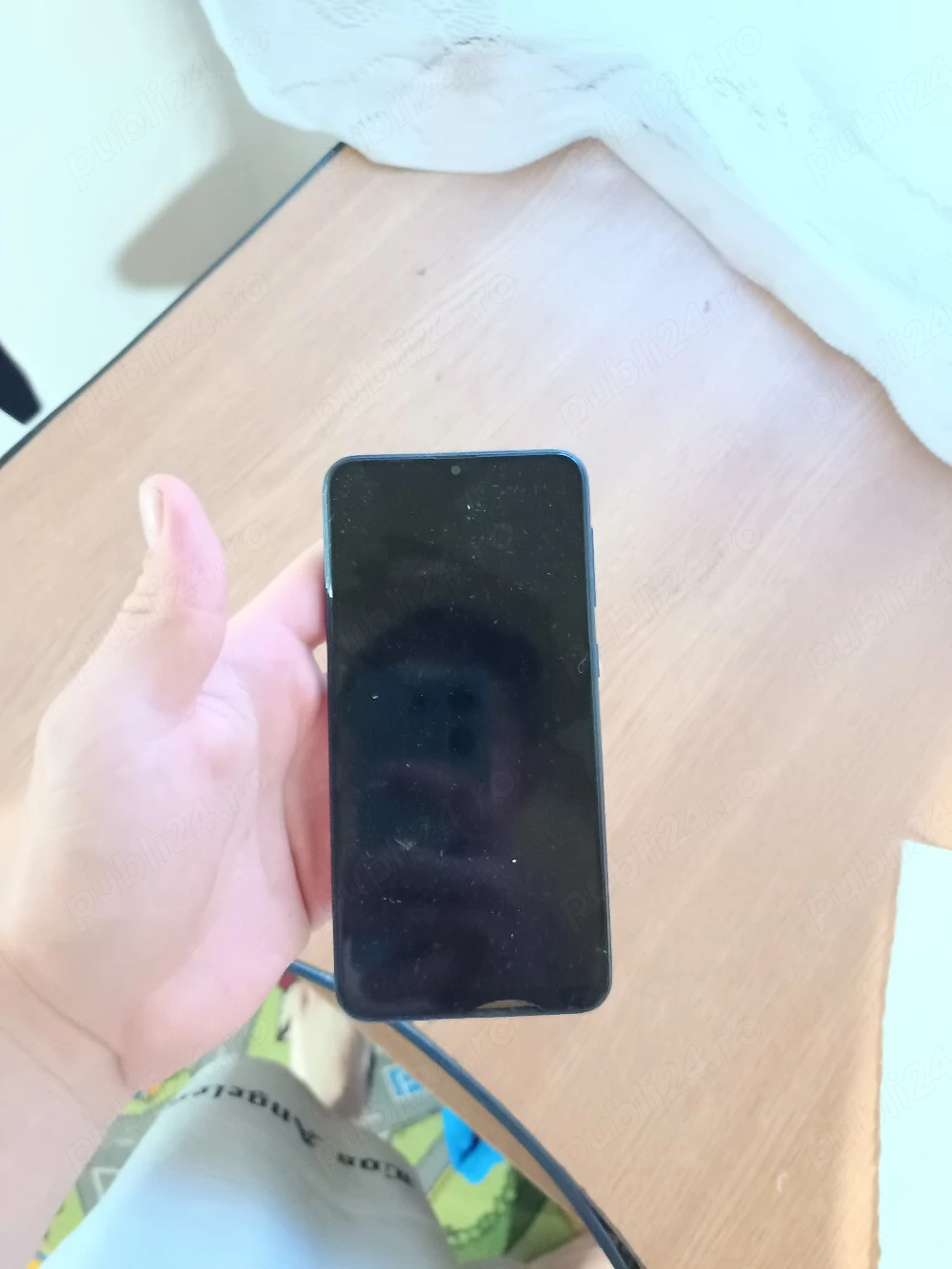 Vând telefon 