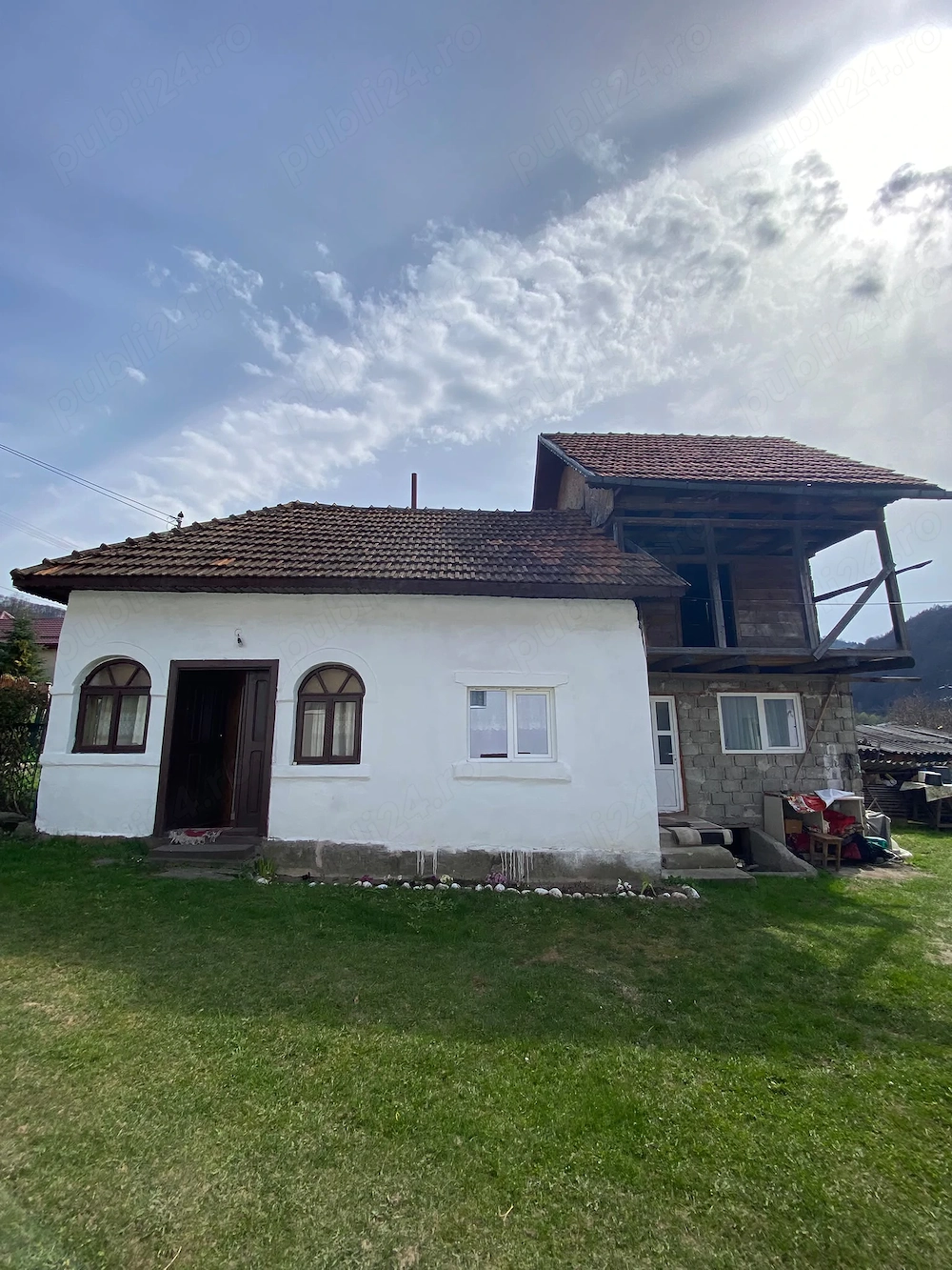 Vand casa si teren în Dragoslavele, Arges