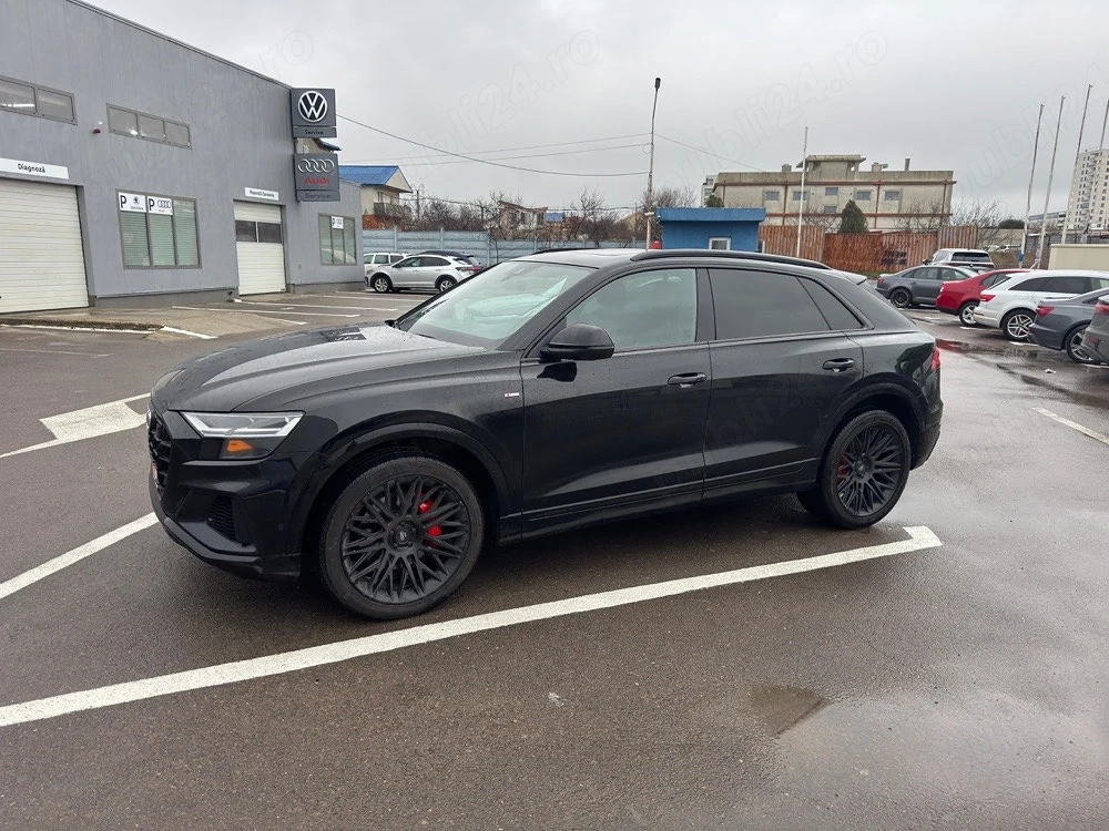 Audi Q8 55 TFSI  Mild Hybrid   2019